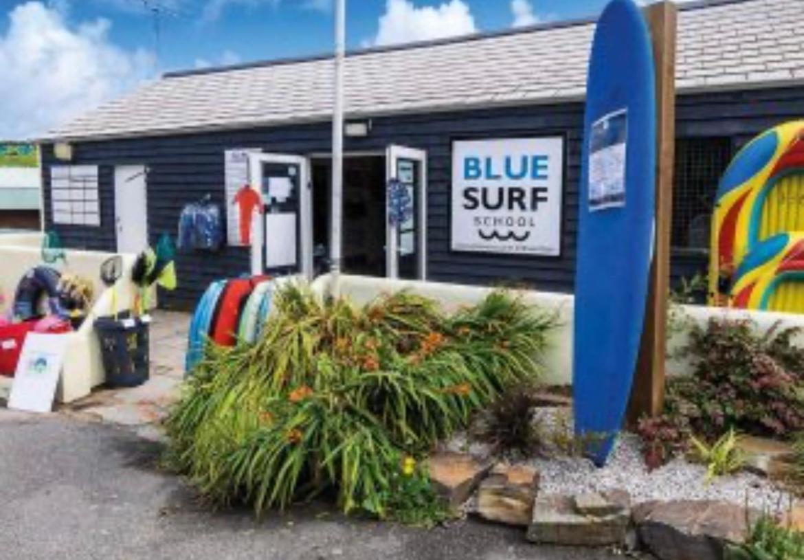 Mollys Retreat Pet Friendly Three Bed Caravan With Small Garden Newquay Bay Resort Quieter Area Of Park エクステリア 写真